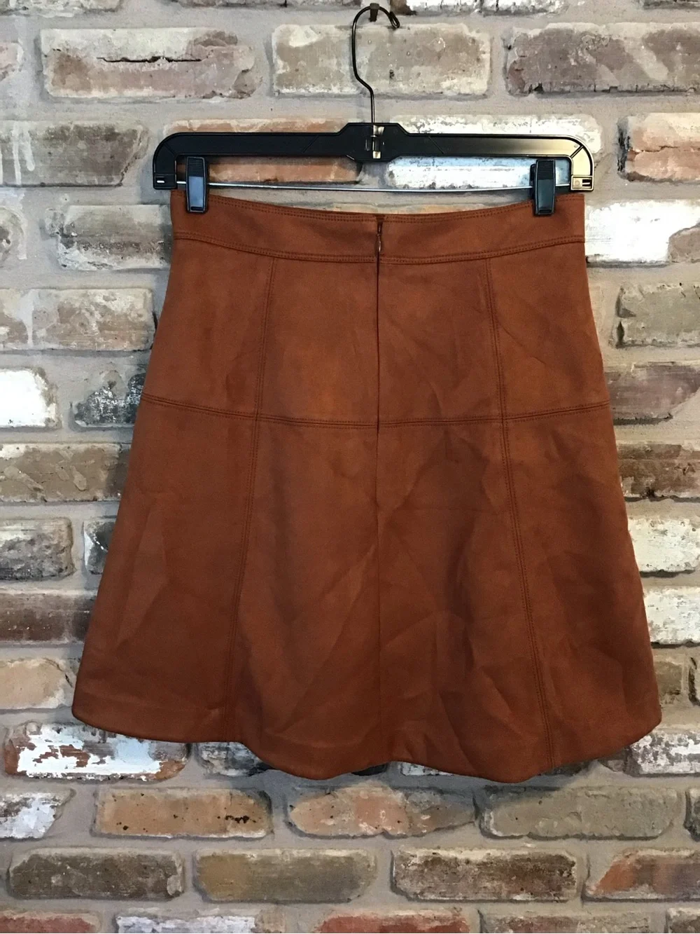 Ann Taylor line silhouette